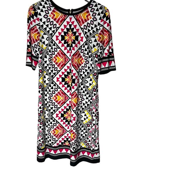 Eliza J Dresses & Skirts - Eliza J Sheath dress knee length short sleeve Shift Sheath sz 6 geometric print